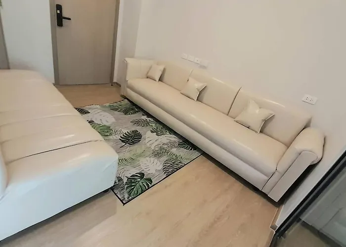 Single Bunk Bed B In Shared Female Near Mrt Bang Pho بانكوك